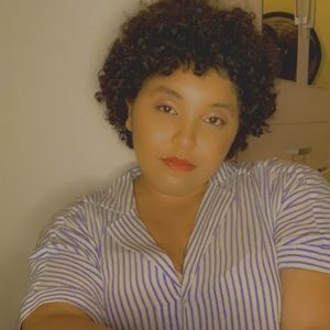 Meet your Posher, Daniela